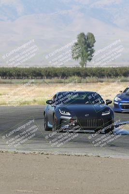 media/Sep-15-2024-Speed Ventures (Sun) [[7a54f7ed2f]]/86 Group/Session 1 (Outside Grapevine)/